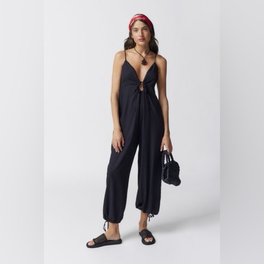 UO Vale Printed Balloon Jumpsuit Black XS NWT